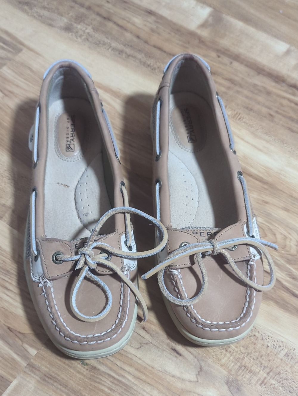 Sperry Top-Sider Women's Tan and White Moccasins